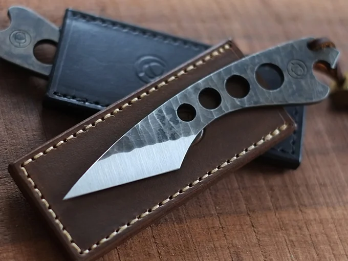 The Aleman Pocket Knife