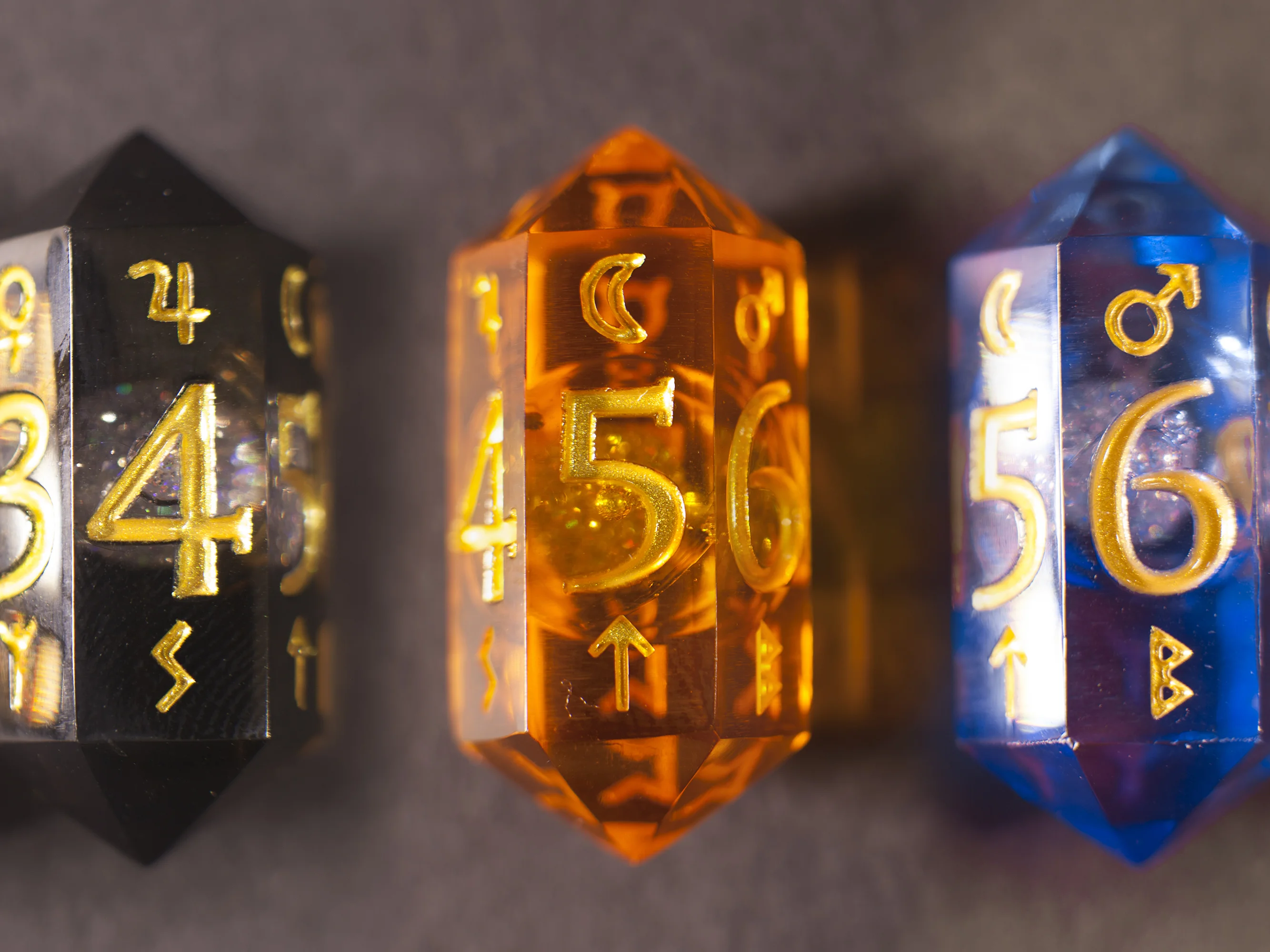 Dice of Stars & Stone - thumbnail 3