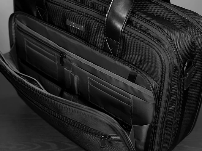 EDGYZO Infinity Messenger Bag