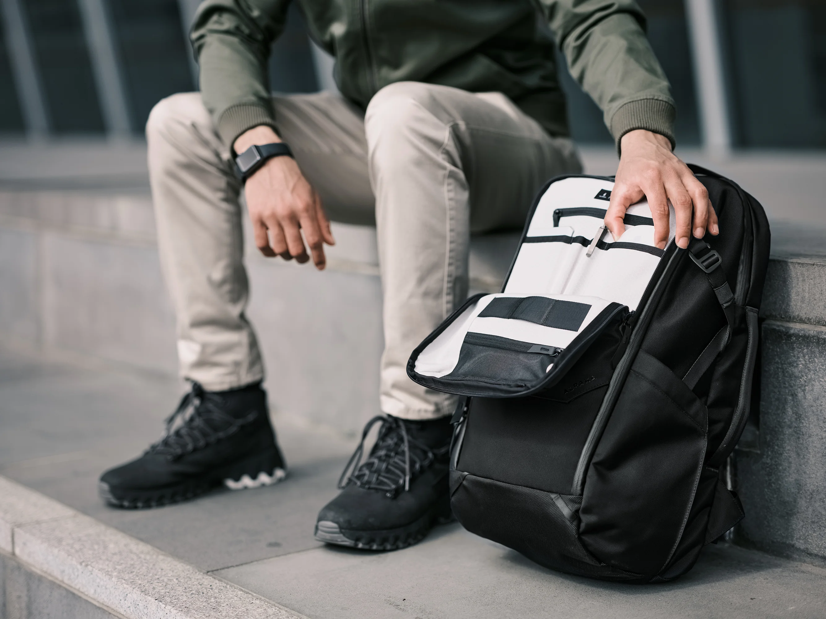 Elements Travel Backpack - thumbnail 2
