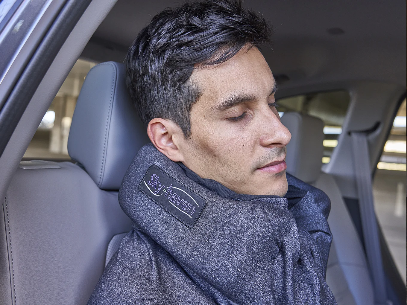 Travel Sleep Hoodie - thumbnail 2