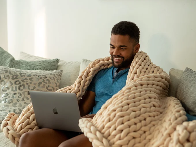 Nuzzie Knit Weighted Blanket - thumbnail 2