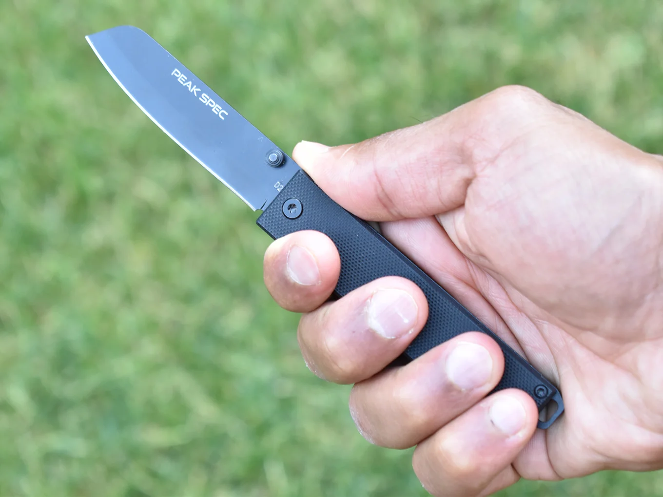 Paramount Pocket Knife 