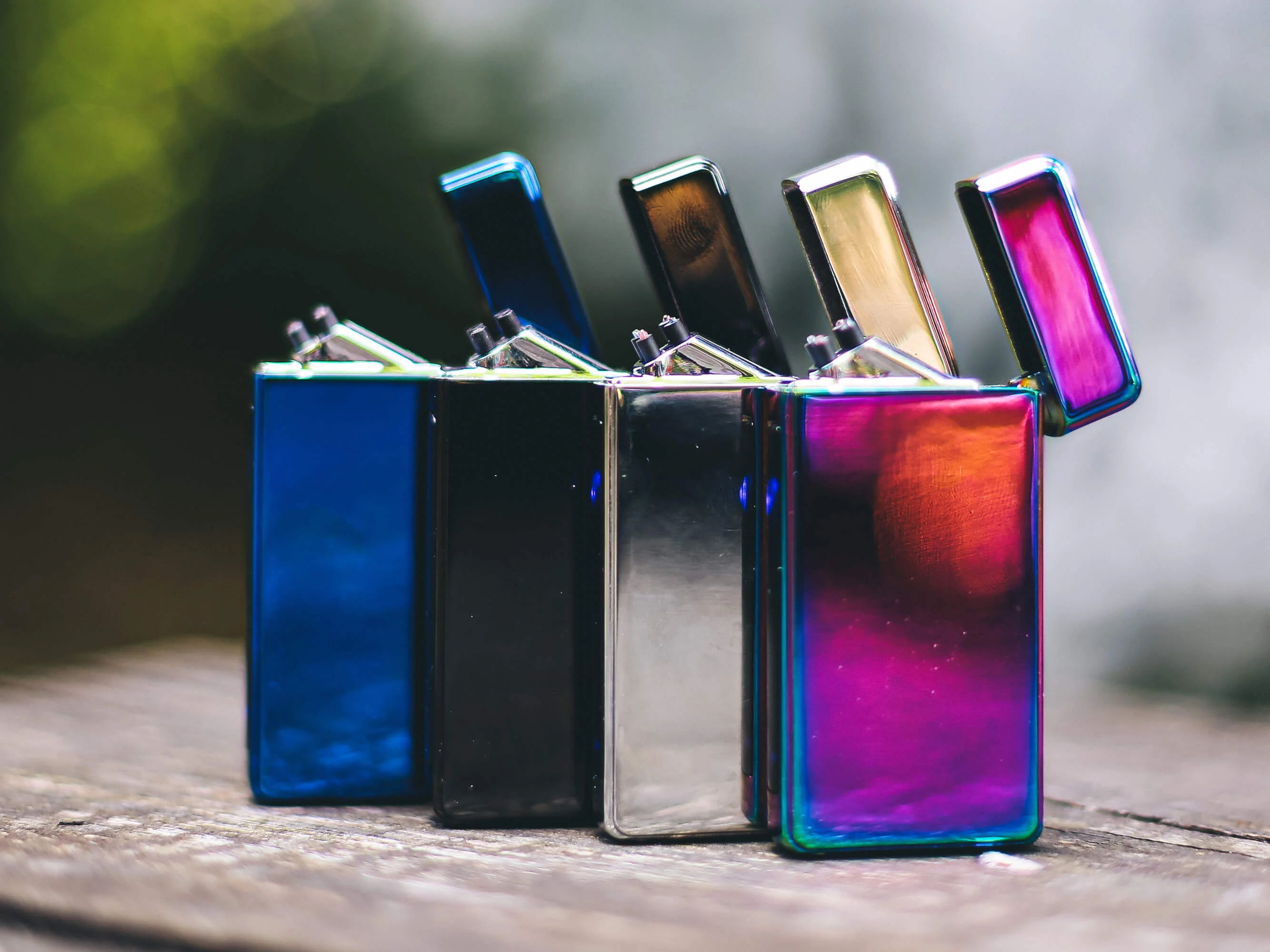 Solis-X Solar Rechargeable Lighter - thumbnail 3