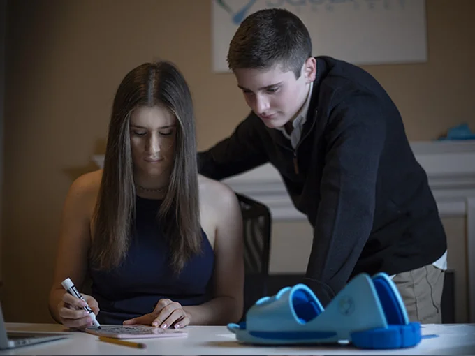 Squeaky Clean Feet - thumbnail 3