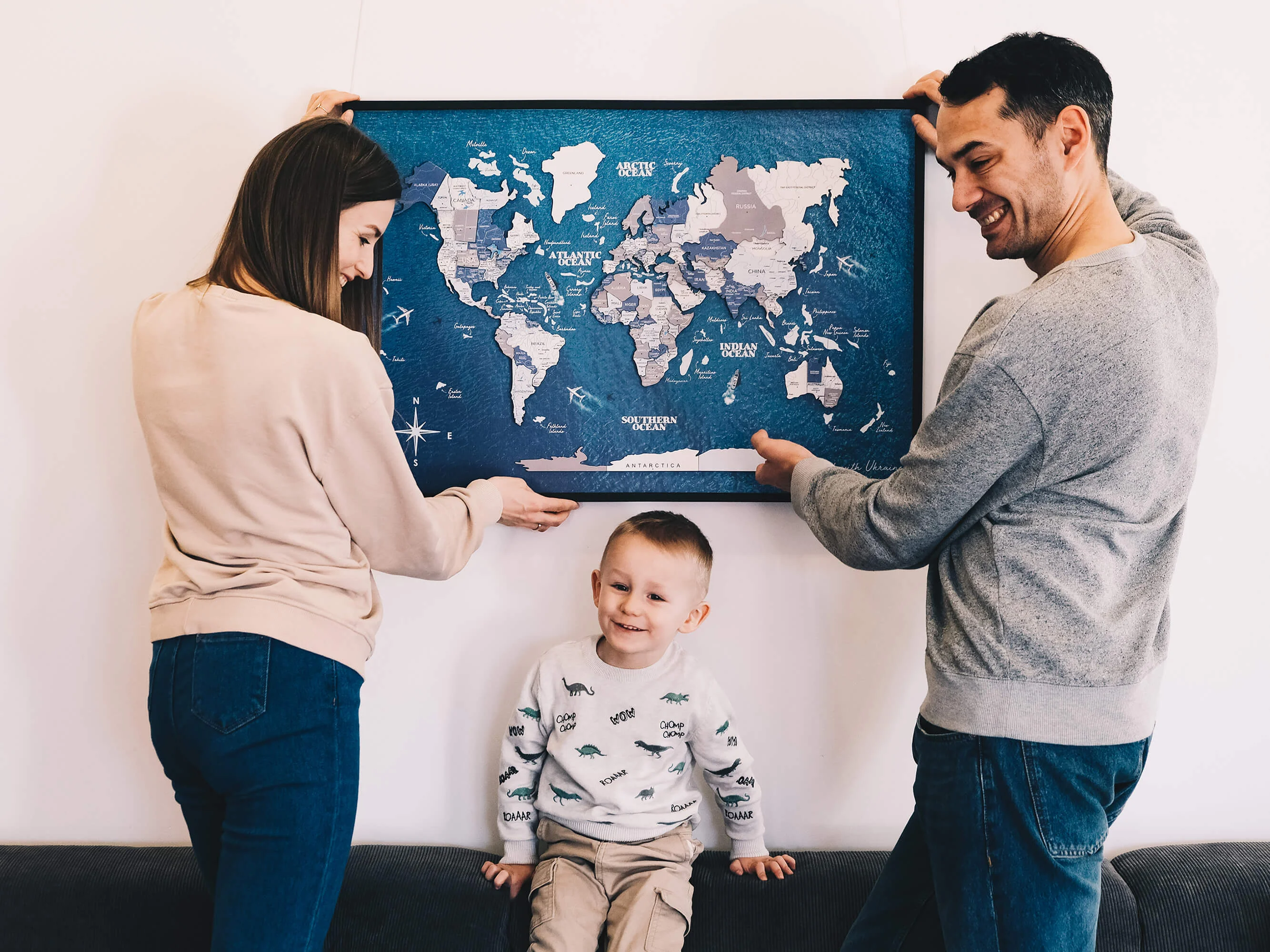 3D World Map Wall Art Ukrainian Edition - thumbnail 2